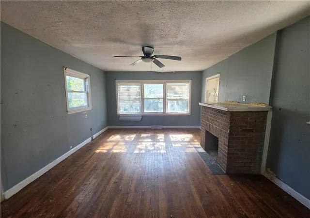 Photo 3 of Single family home for sale at 4229 E 68th Terrace, Kansas City, MO 64132 | MLS# 2648041 | Listing updated on 2026-10-29