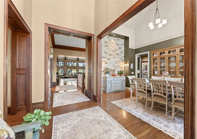 Photo 4 of Single family home for sale at 2122 N Cottonwood St, Iola, KS 66749 | MLS# 2648042 | Listing updated on 2026-10-22