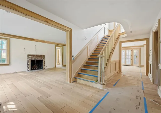 Photo 2 of Mansion for sale at 6632 Wenonga Rd, Mission Hills, KS 66208 | MLS# 2648058 | Listing updated on 2026-10-22