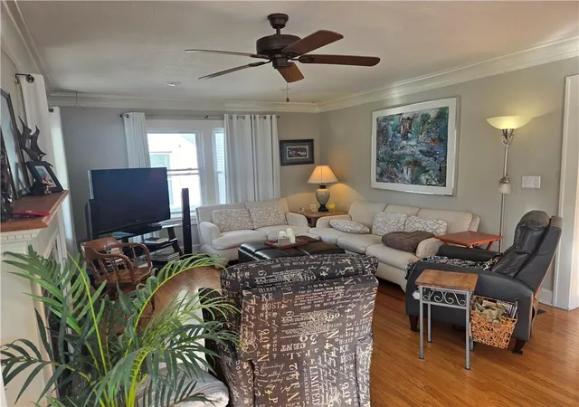 Photo 2 of Single family home for sale at 5037 Forest Ave, Kansas City, MO 64110 | MLS# 2648063 | Listing updated on 2026-10-28