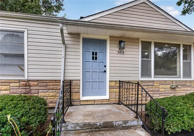Photo 3 of Single family home for sale at 3418 S Home Ave, Independence, MO 64052 | MLS# 2648064 | Listing updated on 2026-10-21