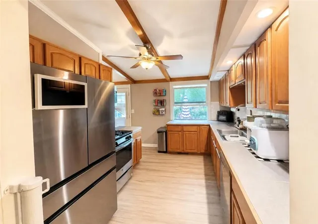 Photo 3 of Single family home for sale at 6923 NW 78th Street, Kansas City, MO 64152 | MLS# 2648067 | Listing updated on 2026-10-27