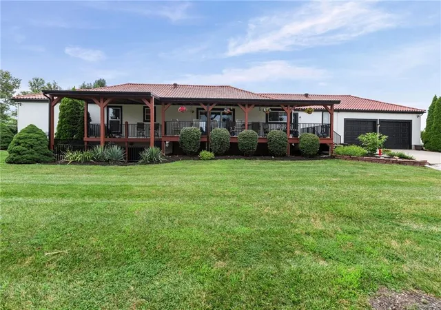 Photo 3 of Single family home for sale at 1005 W Main St, Cleveland, MO 64734 | MLS# 2648070 | Listing updated on 2026-10-24