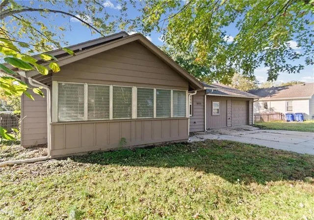 Photo 1 of Single family home for sale at 10213 E 71st Terrace, Raytown, MO 64133 | MLS# 2648073 | Listing updated on 2026-10-22