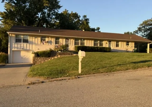 Photo 1 of Multi family home for sale at 2 Ne 62 Terrace, Kansas City, MO 64118 | MLS# 2648090 | Listing updated on 2026-10-21