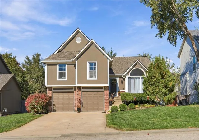Photo 1 of Single family home for sale at 21806 W 53rd Street, Shawnee, KS 66226 | MLS# 2648126 | Listing updated on 2026-10-28