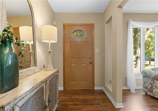 Photo 3 of Single family home for sale at 10909 W 102nd Street, Overland Park, KS 66214 | MLS# 2648130 | Listing updated on 2026-10-23