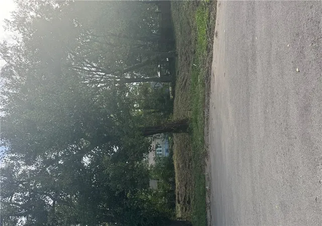 Photo 1 of Land for sale at 7709 Kenwood Ave, Kansas City, MO 64131 | MLS# 2648166 | Listing updated on 2026-10-23
