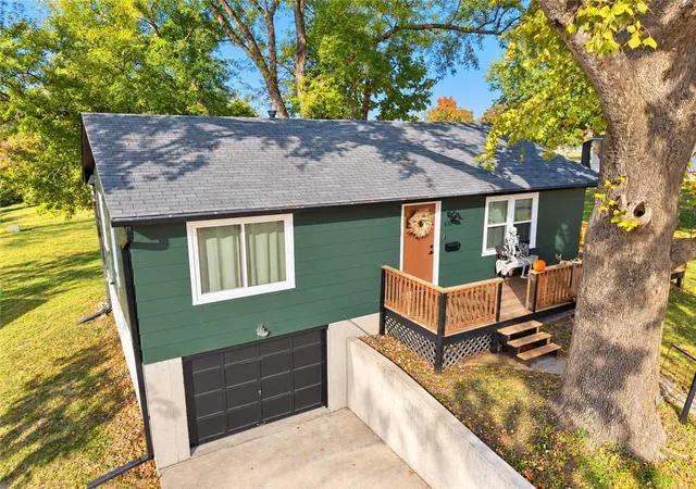Single family home for sale at 116 S Elm St, Stanberry, MO 64489 | MLS# 2648182