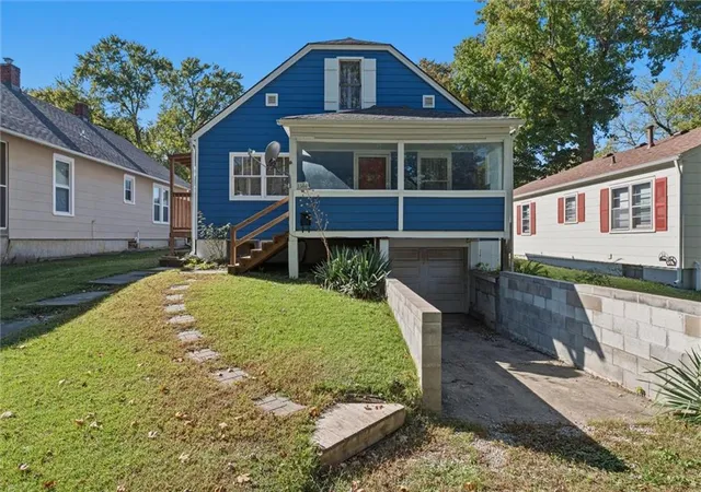 Photo 1 of Sale Pending at 1504 9th Avenue, Leavenworth, KS 66048 | MLS# 2648183 | Listing updated on 2026-10-23