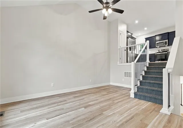 Photo 3 of House for sale at 7411 Englewood Ln, Raytown, MO 64133 | MLS# 2648187 | Listing updated on 2026-10-29