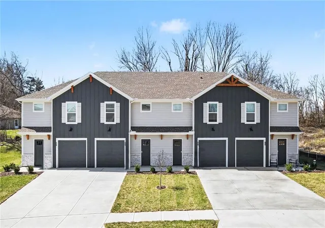 Photo 1 of Multi family home for sale at 603 Mason Ct, Odessa, MO 64076 | MLS# 2648192 | Listing updated on 2026-10-22