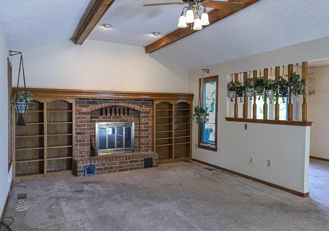 Photo 3 of Single family home for sale at 16704 52nd Street S, Independence, MO 64055 | MLS# 2648201 | Listing updated on 2026-10-27