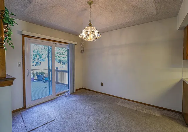 Photo 4 of Single family home for sale at 16704 52nd Street S, Independence, MO 64055 | MLS# 2648201 | Listing updated on 2026-10-27