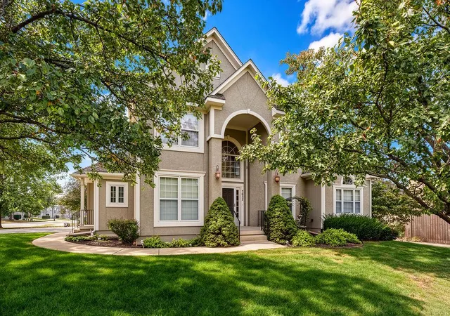 Single family home for sale at 6732 Legler St, Shawnee, KS 66217 | MLS# 2648219