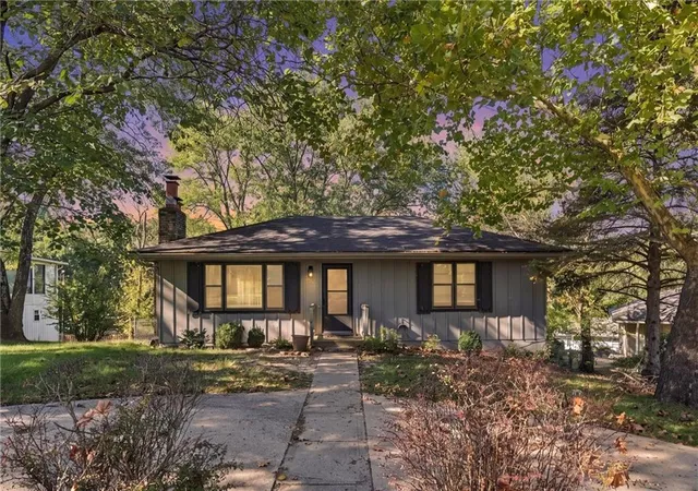 Photo 2 of Single family home for sale at 2206 Wilson Ave, Leavenworth, KS 66048 | MLS# 2648222 | Listing updated on 2026-10-22