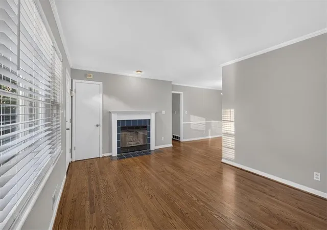 Photo 4 of Single family home for sale at 7601 Russell St, Overland Park, KS 66204 | MLS# 2648228 | Listing updated on 2026-10-28