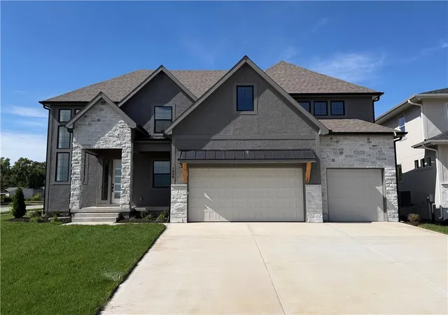 Photo 1 of Single family home for sale at 1820 Sw Arbormist Dr, Lees Summit, MO 64082 | MLS# 2648229 | Listing updated on 2026-10-22