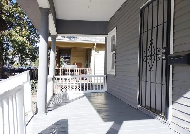 Photo 1 of Single family home for sale at 3421 Flora Ave, Kansas City, MO 64109 | MLS# 2648249 | Listing updated on 2026-10-29