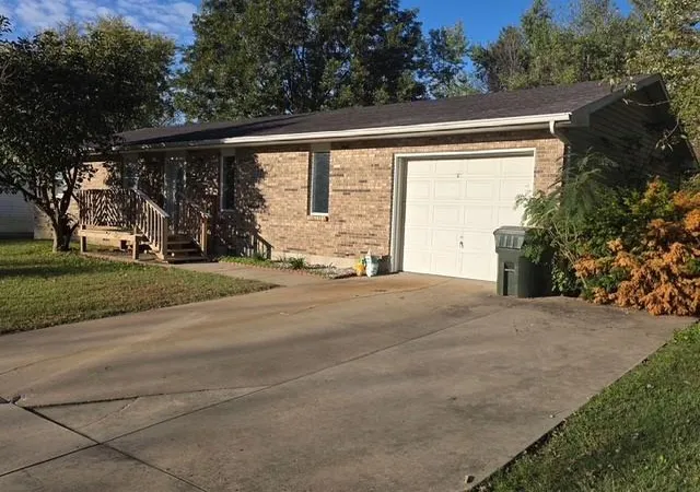 Single family home for sale at 1705 N Washington St, Nevada, MO 64772 | MLS# 2648259