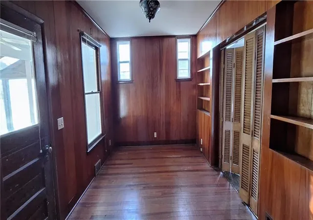 Photo 3 of Single family home for sale at 720 W 1st Street, Carrollton, MO 64633 | MLS# 2648274 | Listing updated on 2026-10-22