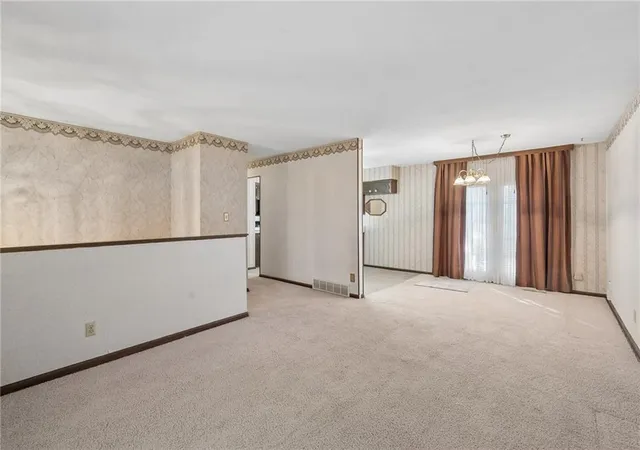 Photo 4 of Single family home for sale at 7413 NW 84th Terrace, Kansas City, MO 64153 | MLS# 2648284 | Listing updated on 2026-10-23