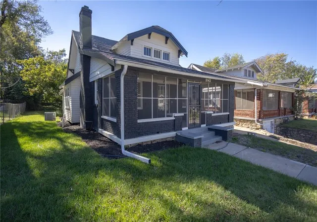Single family home for sale at 5142 Brookwood Ave, Kansas City, MO 64110 | MLS# 2648288