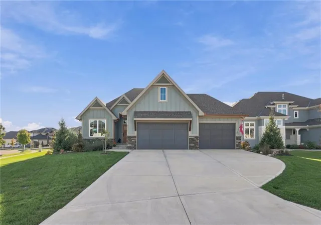 Photo 1 of Single family home for sale at 9401 W 169th Street, Stilwell, KS 66085 | MLS# 2648294 | Listing updated on 2026-10-23