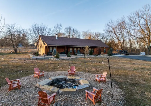 Photo 1 of Single family home for sale at 25733 Dempsey Rd, Mc Louth, KS 66054 | MLS# 2648315 | Listing updated on 2026-10-23
