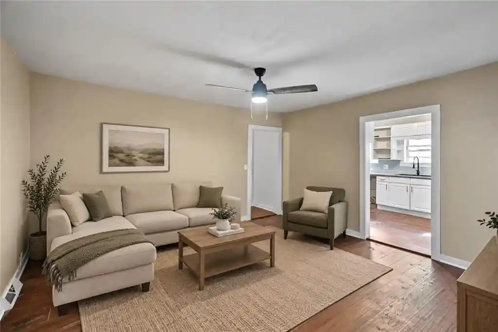 Photo 1 of Single family home for sale at 4429 NE Winn Rd, Kansas City, MO 64117 | MLS# 2648325 | Listing updated on 2026-10-25