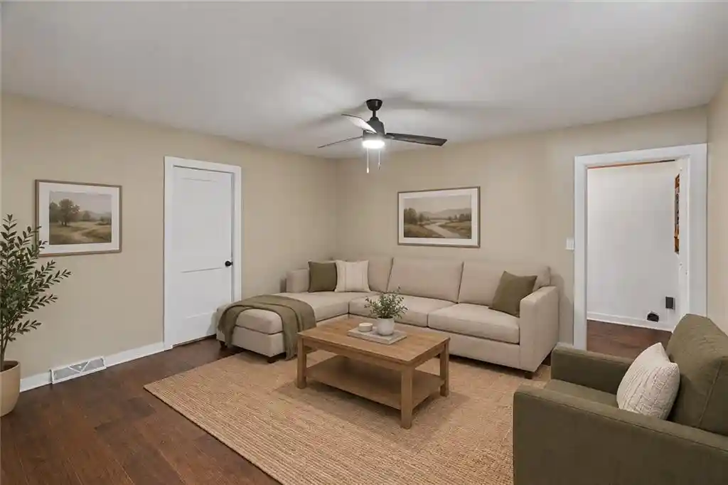 Photo 3 of Single family home for sale at 4429 NE Winn Rd, Kansas City, MO 64117 | MLS# 2648325 | Listing updated on 2026-10-25