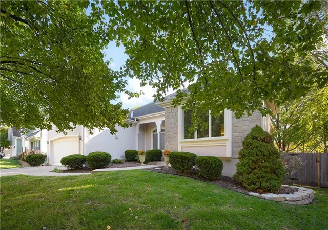 Photo 3 of Single family home for sale at 12307 Ash St, Leawood, KS 66209 | MLS# 2648331 | Listing updated on 2026-10-23