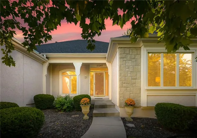 Photo 3 of Single family home for sale at 12307 Ash St, Leawood, KS 66209 | MLS# 2648331 | Listing updated on 2026-10-23