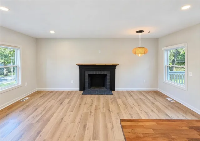 Photo 3 of Single family home for sale at 5825 Hadley St, Mission, KS 66202 | MLS# 2648348 | Listing updated on 2026-10-27