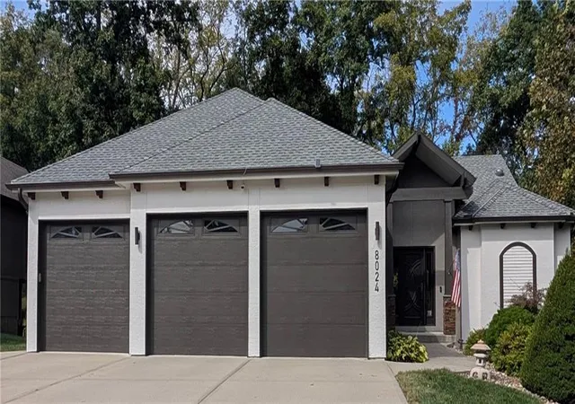 Photo 1 of Single family home for sale at 8024 Nw Roberts Rd, Kansas City, MO 64152 | MLS# 2648365 | Listing updated on 2026-10-27