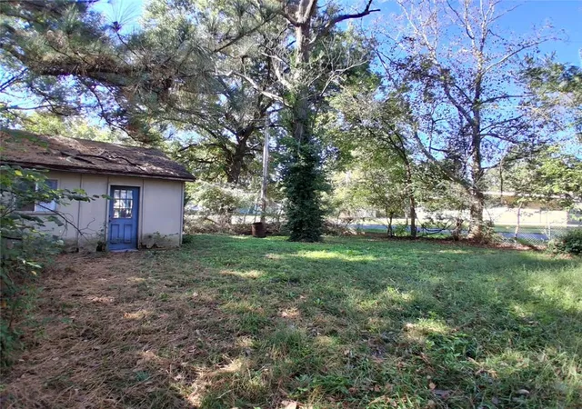 Photo 3 of Single family home for sale at 502 E 21st Street, Pittsburg, KS 66762 | MLS# 2648385 | Listing updated on 2026-10-23