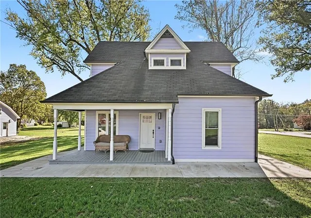 Photo 1 of Single family home for sale at 495 Main St, Holt, MO 64048 | MLS# 2648389 | Listing updated on 2026-10-24