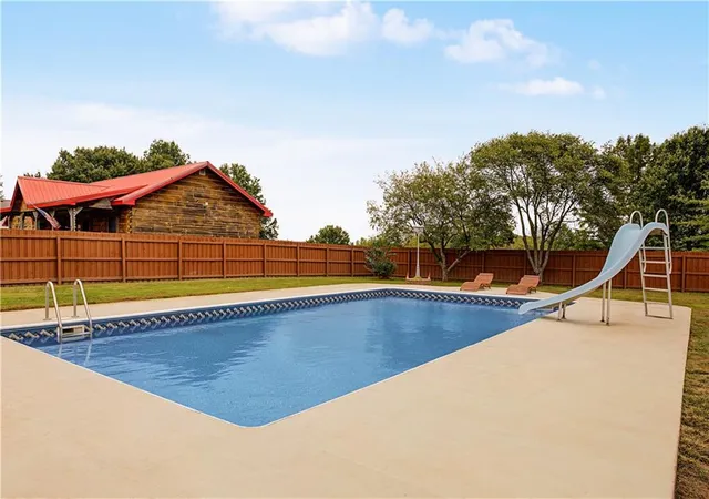 Photo 3 of Single family home for sale at State Route Ff SE, Agency, MO 64401 | MLS# 2648390 | Listing updated on 2026-10-29