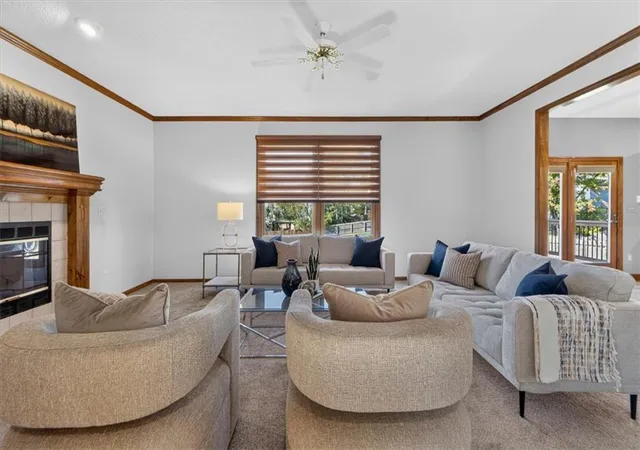 Photo 4 of Single family home for sale at 1148 SW Pacific Cir, Lees Summit, MO 64081 | MLS# 2648415 | Listing updated on 2026-10-29