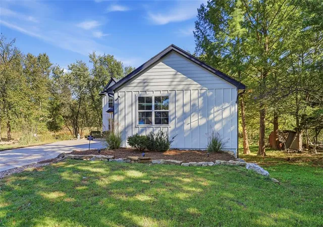Photo 3 of Single family home for sale at 16101 Riggs Rd, Stilwell, KS 66085 | MLS# 2648424 | Listing updated on 2026-10-28
