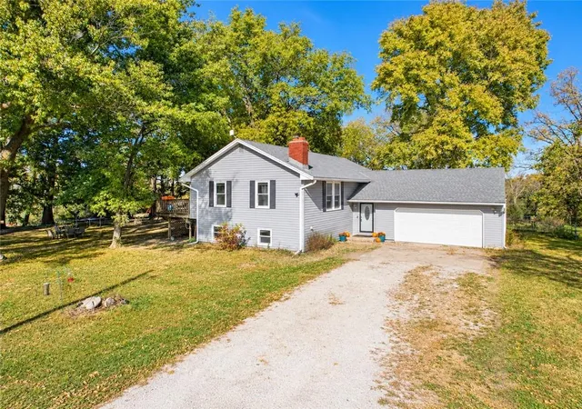 Photo 1 of Single family home for sale at 14090 Walker Rd, Kansas City, MO 64163 | MLS# 2648433 | Listing updated on 2026-10-28