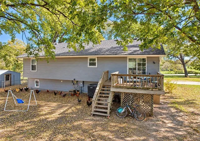 Photo 4 of Single family home for sale at 14090 Walker Rd, Kansas City, MO 64163 | MLS# 2648433 | Listing updated on 2026-10-28