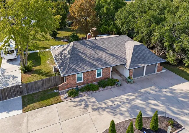 Single family home for sale at 13742 Byars Rd, Grandview, MO 64030 | MLS# 2648465