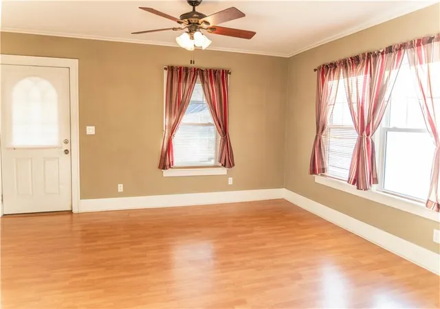 Photo 3 of Single family home for sale at 639 E Yerby St, Marshall, MO 65340 | MLS# 2648468 | Listing updated on 2026-10-23