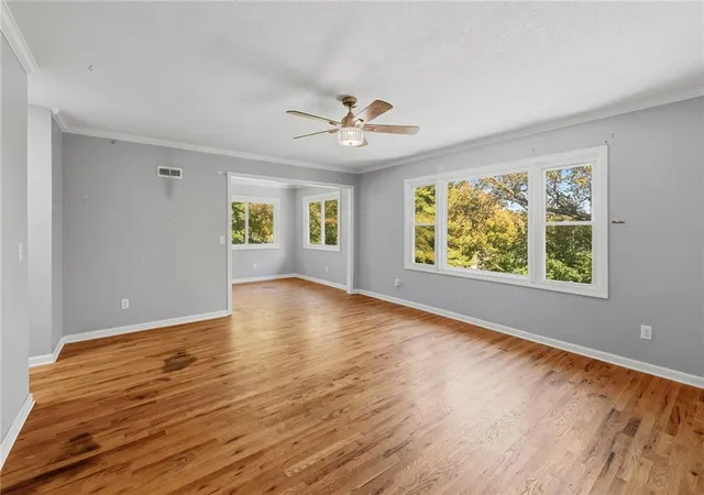 Photo 3 of Single family home for sale at 2216 NE 39th Terrace, Kansas City, MO 64116 | MLS# 2648477 | Listing updated on 2026-10-23