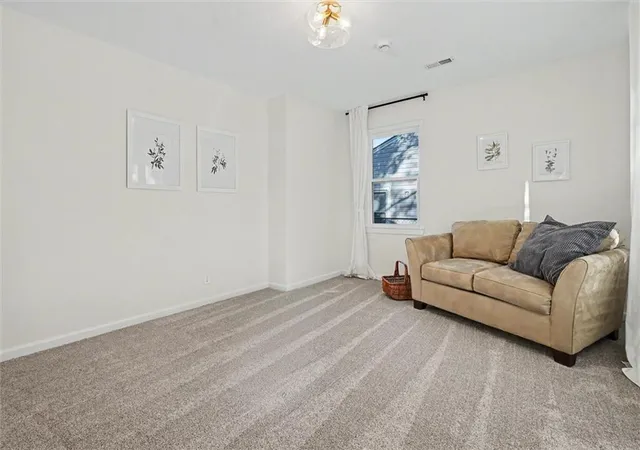 Photo 4 of Single family home for sale at 2508 Moundview Dr, Lawrence, KS 66049 | MLS# 2648503 | Listing updated on 2026-10-23