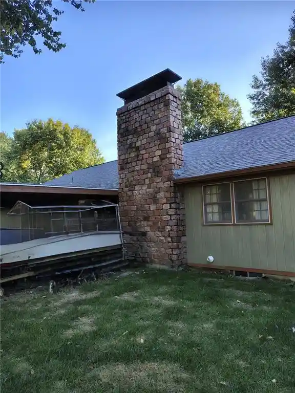 Photo 3 of Single family home for sale at 3 Wishbone Rd, Saint Joseph, MO 64506 | MLS# 2648548 | Listing updated on 2026-10-24