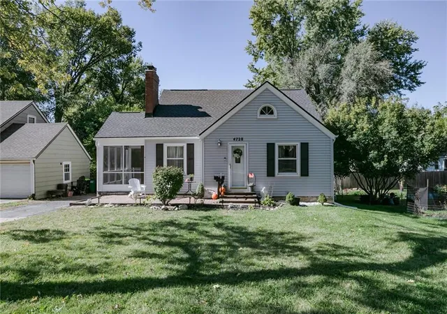Photo 1 of Single family home for sale at 4728 Catalina St, Roeland Park, KS 66205 | MLS# 2648551 | Listing updated on 2026-10-25