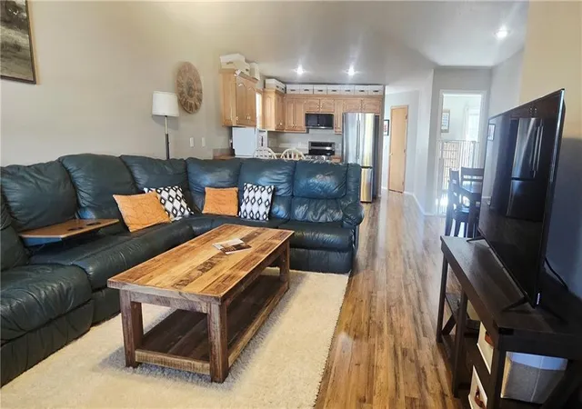 Photo 3 of Sale Pending at 807 West 3rd St, Pittsburg, KS 66762 | MLS# 2648573 | Listing updated on 2026-10-26
