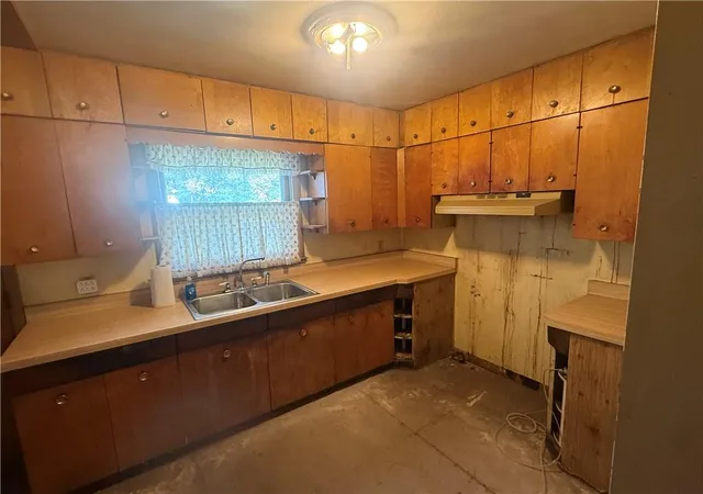 Photo 4 of Sale Pending at 606 E 90th Street, Kansas City, MO 64131 | MLS# 2648578 | Listing updated on 2026-10-28